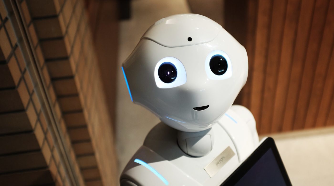 Tracciare le spedizioni attraverso l'Intelligenza Artificiale: Qapla' + Userbot